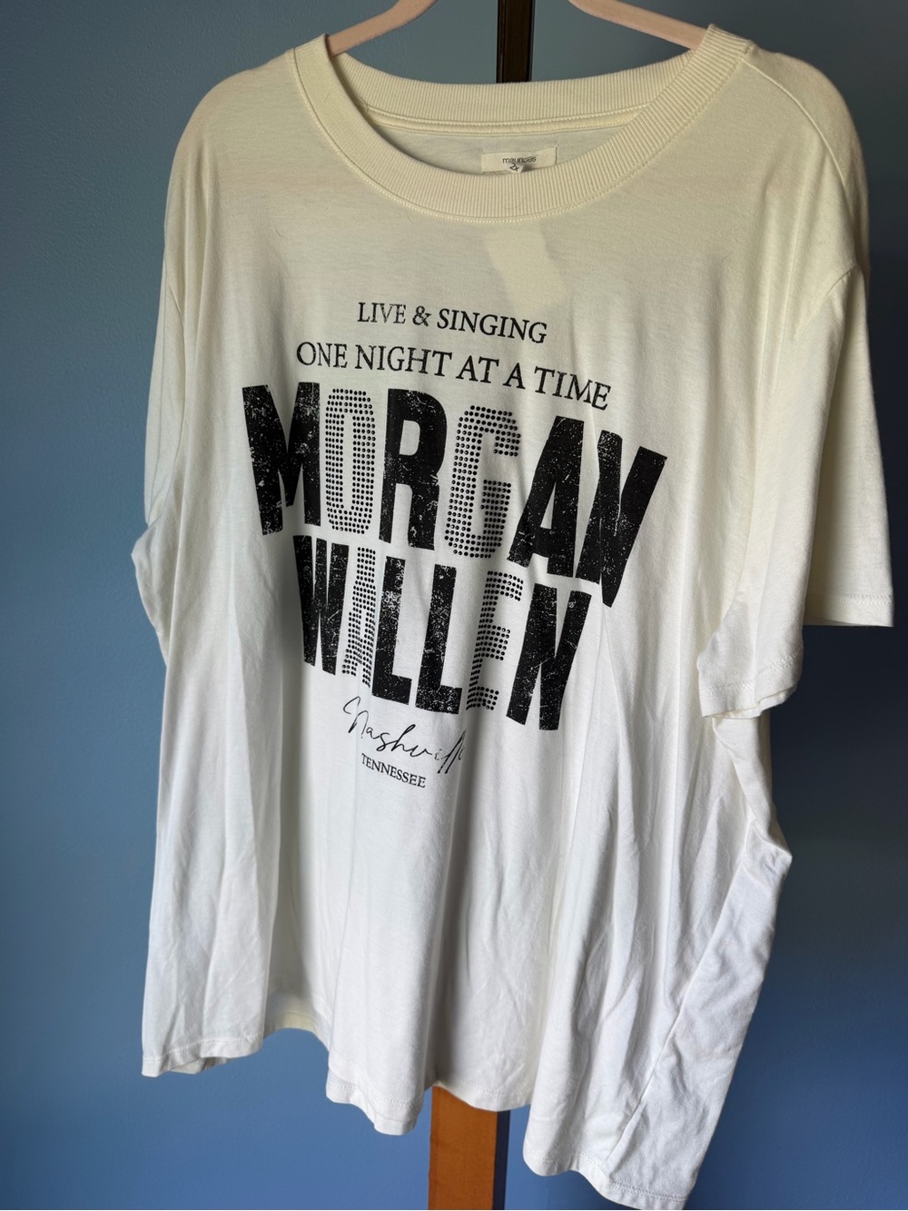Morgan Wallen Graphic Tee -“one night at a time” tour 2x Maurice’s